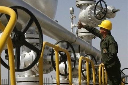 تولید روزانه۲۱ میلیون لیتر بنزین و گازوئیل در پالایشگاه تهران