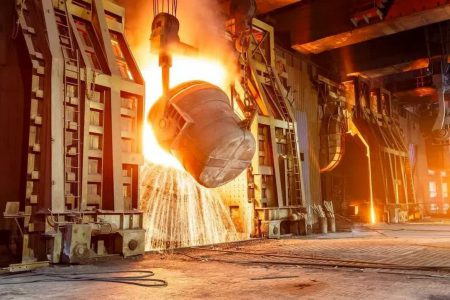 صرفه‌جویی یک میلیارد دلاری صنعت فولاد با بومی‌سازی
