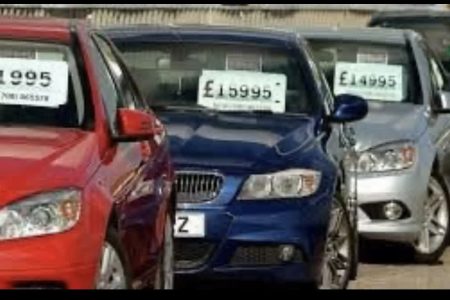 خیرات مجانی خودرو‌های وارداتی هم تأثیری بر بازار ندارد