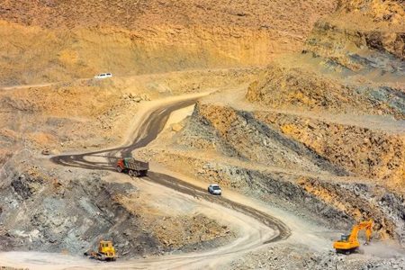 افزایش ۳۴ درصدی استخراج مواد معدنی در مهاباد