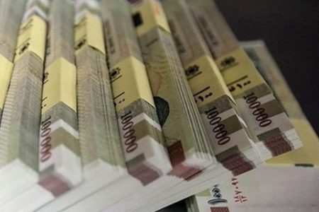 کاهش ۱۳٫۸ درصدی رشد نقدینگی در ۲۱ ماه گذشته