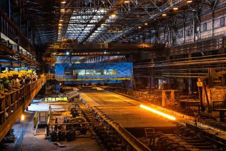 تاب‌آوری صنعت فولاد به مخاطره افتاده است