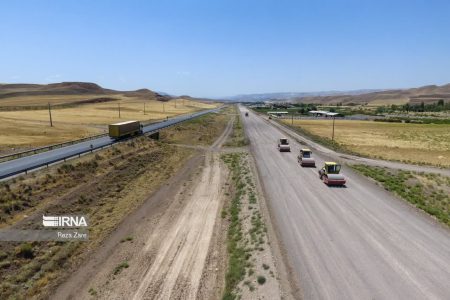 برگزاری مناقصه ۱۵ درصد باقیمانده از محورهای بین‌استانی اصفهان