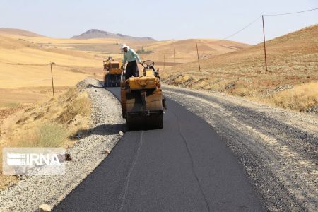 آسفالت ۱۲۰۰ کیلومتر راه روستایی در انتظار تخصیص قیر  