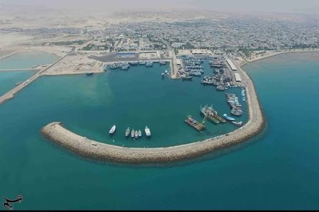 حذف قوانین معارض نخستین گام اجرای سیاست‌های کلی توسعه دریامحور است