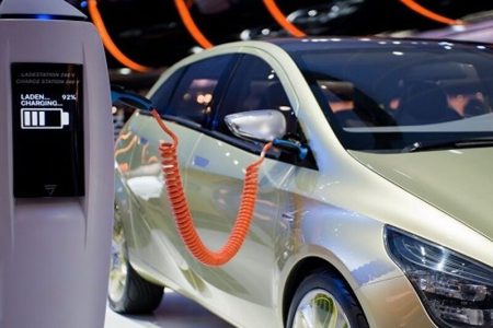 آغاز تولید انبوه خودروی برقی چند منظوره در چین