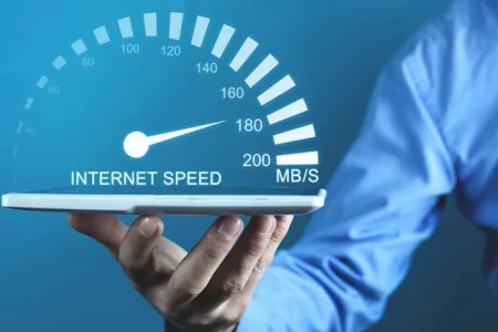 سرعت اینترنت موبایل ایران ۳ پله سقوط کرد!