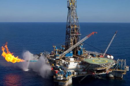 مطالعات استخراج گاز از دریای مازندران خزر در دستور کار قرار گرفت