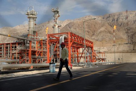 باخت ایران برابر قطر در برداشت گاز از پارس‌جنوبی