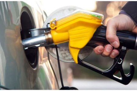 مصرف روزانه ۱۲۰ میلیون لیتر بنزین در سفرهای نوروزی