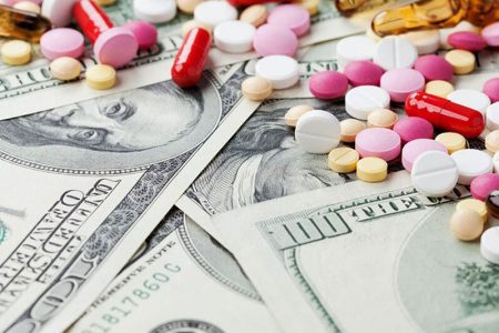 راهکار مجلس برای کاهش بحران ارزی و دارویی چیست؟