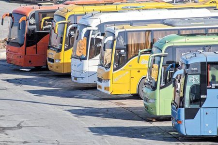 کُندی در روند واردات اتوبوس‌‌ها به دلیل وجود مراحل عریض و طویل