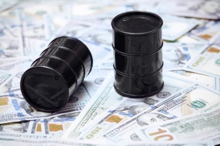 رشد ۶۳درصدی تولید نفت در دولت شهید رئیسی