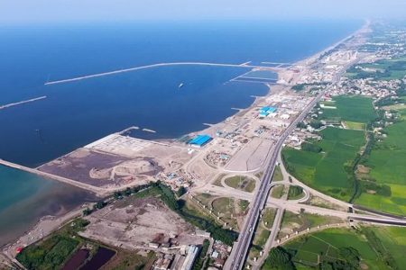 مدیران مناطق آزاد برای توسعه اقتصادی اختیار ندارند