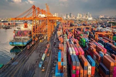 نگهداری کالا در بنادر تا ۸ ماه بدون اظهار بلامانع است