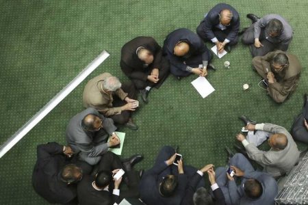 مجلس رویِ دور استیضاح!