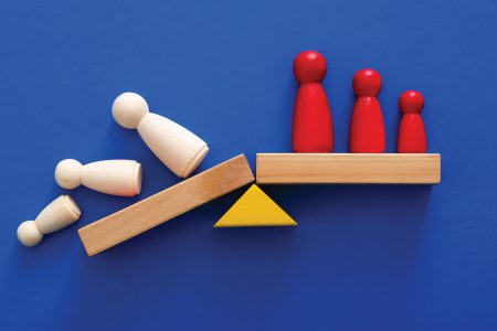 آزمایشگاه‌ها و تحقیقات علمی ایران تعطیل‌شدنی نیست!