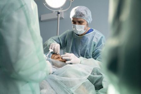 ممنوعیت عمل جراحی زیبایی توسط پزشکان عمومی برداشته شد