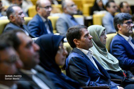 ظرفیت پتروشیمی ایران تا پایان برنامه هفتم به ۱۳۰ میلیون تُن می‌رسد