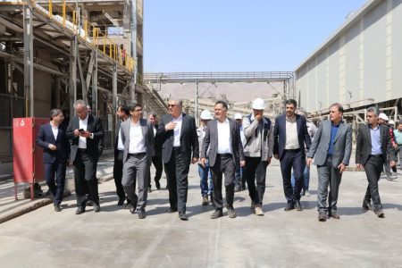 معدن مهدی‌آباد آغازگر نخستین طرح‌ پیشران صادراتی کشور