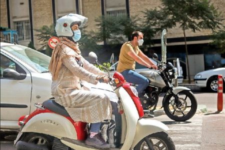 هشدار پلیس به موتورسوار بدون گواهینامه