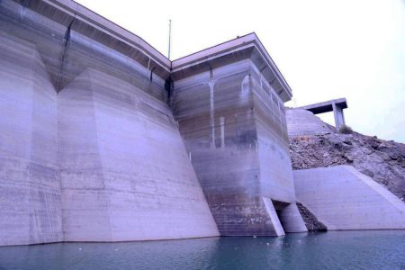 ۶۷ درصد ظرفیت سد‌های کشور خالی است